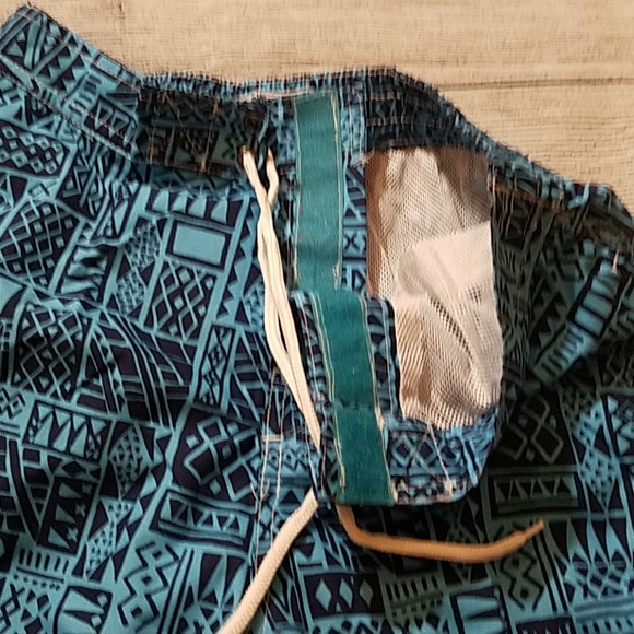 Men's Swim Trunks - Picture 4 of 6